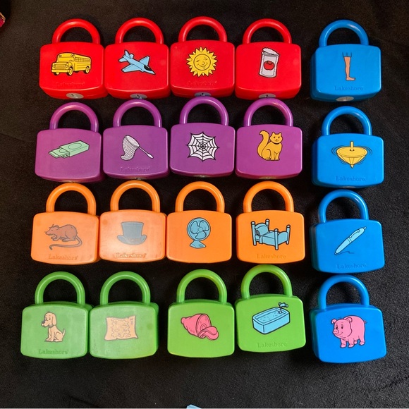 Simple Words Learning Locks - Multicolor - Picture 5 of 15